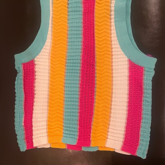 Solid and Striped the Carson tank crop top size S - Picture 3 of 3